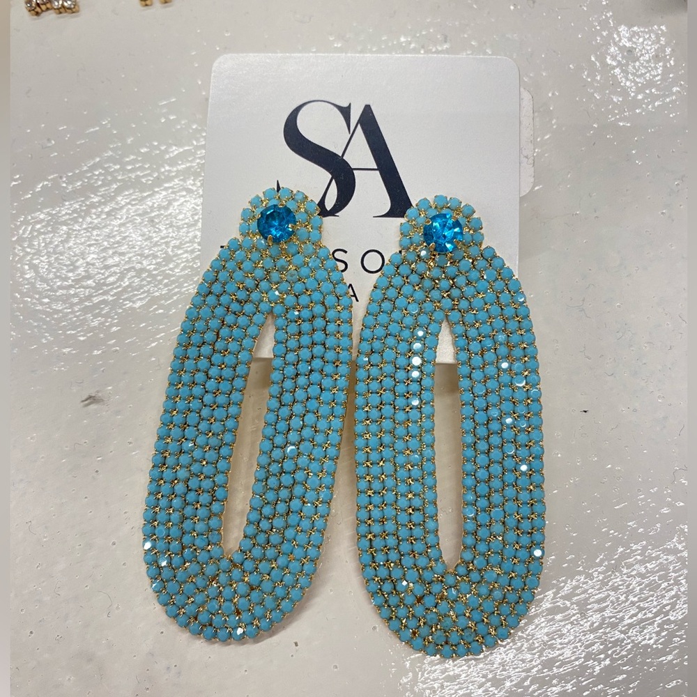 NWT Something Blue Earrings
